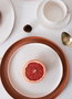 Hermia CTT0026 Plato para Servir Tartas en Porcelana Blanca 21x21x1 cm